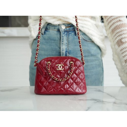 Chanel 2023 small clutch red shiny leather bag