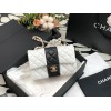 Chanel 22C flap white bag 20cm