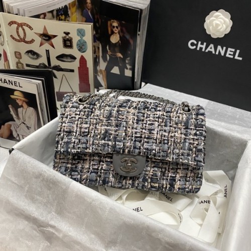 Chanel tweed classic gray flap bag 25cm