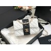 Chanel 22C flap white bag 20cm