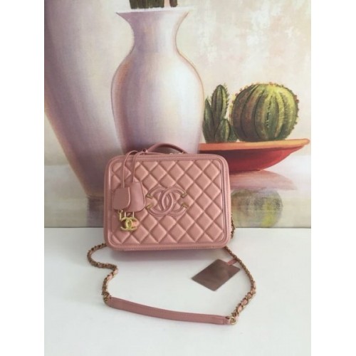 Chanel Vanity Bag Pink