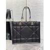 Dior medium black esential tote bag