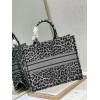 Dior Tote Book Maria Grazia Chiuri 41cm