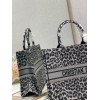 Dior Tote Book Maria Grazia Chiuri 41cm
