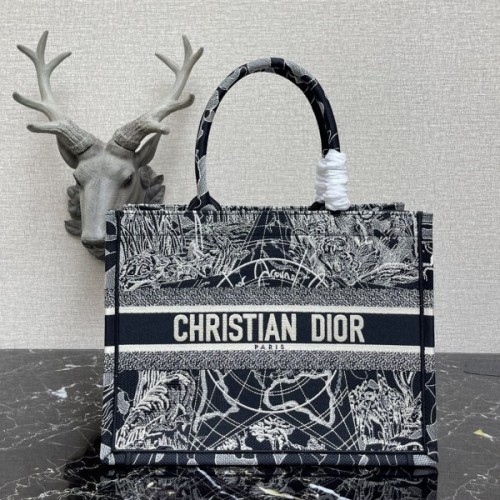 DIOR Book tote Black and White Dior Around the World Embroidery 36cm