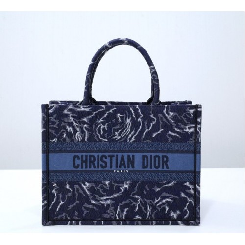 Dior Book To9te Blue Dior Roses Embroidery 36cm Bag