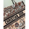 Dior Medium Book Tote Power Jardin MagiqueEmbroidery Bag