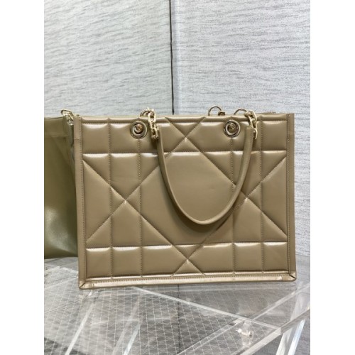 Dior medium beige esential tote bag