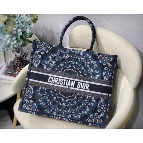 Dior Book Tote 005