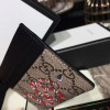 Gucci Card holder 010