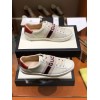 Gucci bee shoes