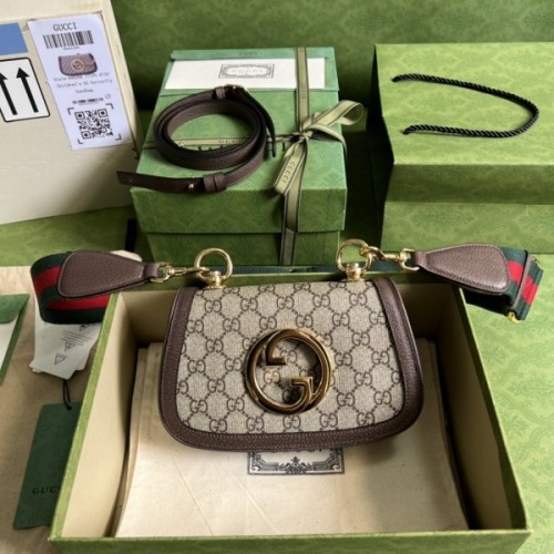 Gucci Blondie Shoulder Bag GG Canvas 22cm