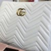 Gucci GG Marmont matelassé 2228