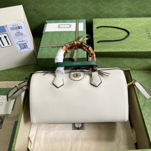 GUCCI DIANA White Leather Crossbody Bag