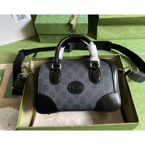 Gucci duffle bag with Interlocking G bag