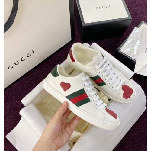 Gucci heart shoes