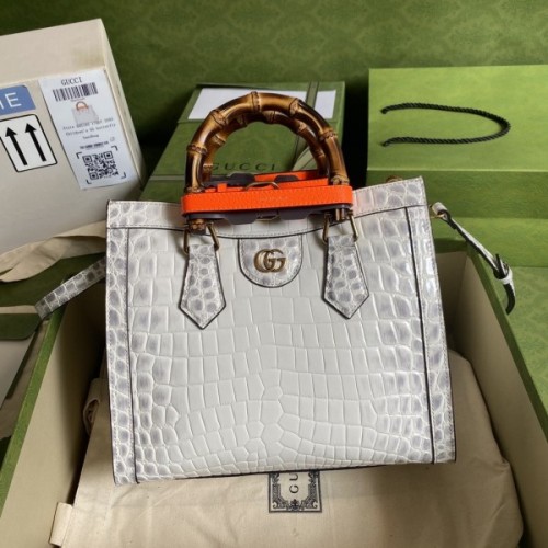 Gucci Diana small crocodile white tote bag 27cm