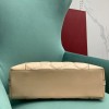 GG Matelassé leather medium tote beige bag