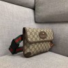 Gucci GG Supreme belt bag