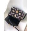 Louis Vuitton Pochette Metis Empreinte M46028