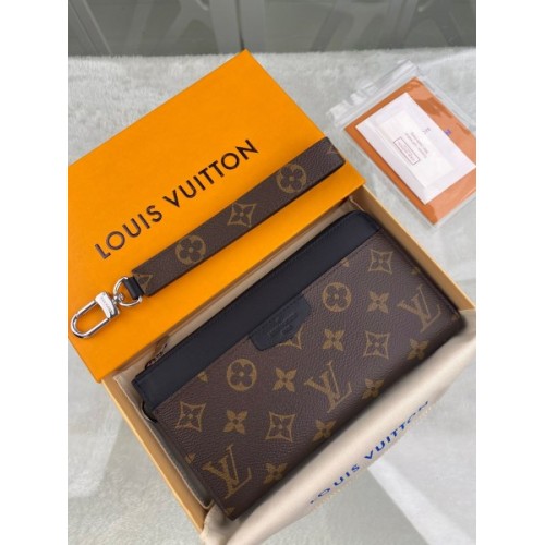 Louis Vuitton Zippy Dragonne wallet