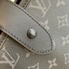Louis Vuitton Saumur Men Tote Bag M45914