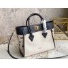 Louis Vuitton On My Side MM M59842