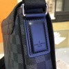 Louis Vuitton DISTRICT 3410
