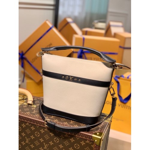 Louis Vuitton Cruiser PM White M57813