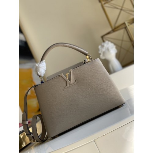 LV Capucines M94428