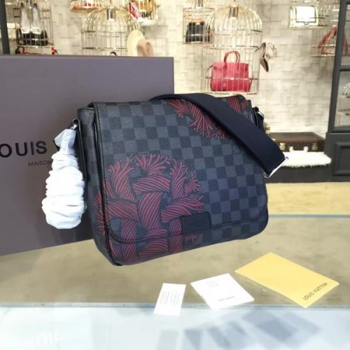 Louis Vuitton DISTRICT 3580