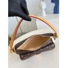 Louis Vuitton M60006 shoulder bag