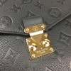 LV empreinte pochette metis