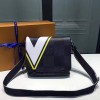 LOUIS VUITTON District MM N44004 Damier Cobalt