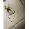 Louis Vuitton MM onthego M45717