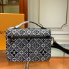 Louis Vuitton Pochette Metis M57272