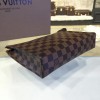 Louis Vuitton TOILETRY POUCH 26