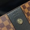 LOUIS VUITTON Kasai 3365