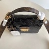 Louis Vuitton LV Spring Street M90376