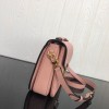 Louis Vuitton POCHETTE METIS PINK
