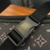 Louis Vuitton DISCOVERY BUMBAG M44444