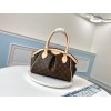 Louis Vuitton tivoli GM hand bag