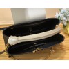 Louis Vuitton Capucines MM M20708