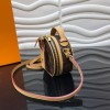 LV Mini Boite Chapeaux M44699