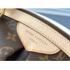 Louis Vuitton tivoli GM hand bag