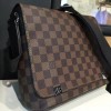 Louis Vuitton DISTRICT 3581