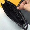 Louis Vuitton Pochette Voyage 3252