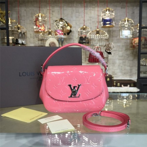 LOUIS VUITTON PASADENA 3721