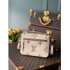 Louis Vuitton Pochette Métis Bicolor Leather M45596