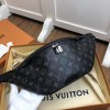 LV Discovery Bumbag Monogram Eclipse Canvas M44336